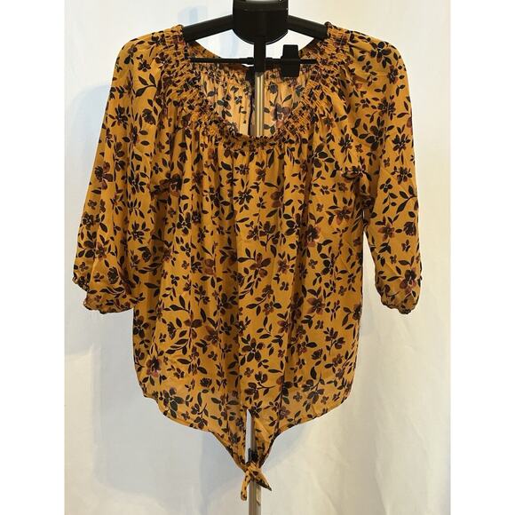 NWT Ninety Clothing Co Yellow Floral Peasant Shirt Women's size M - Picture 1 of 5
